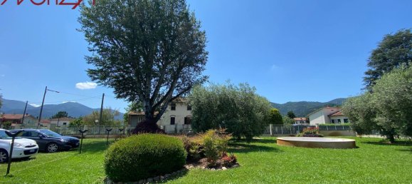 Вилла с 10 комнатами в Лукка, Италия № 82604 8