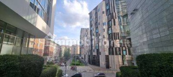 1 bedroom Apartment in Milan, Italy No. 381257 17