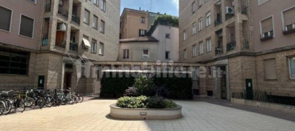 1 bedroom Apartment in Milan, Italy No. 381257 20