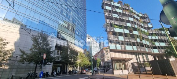 1 bedroom Apartment in Milan, Italy No. 381257 18