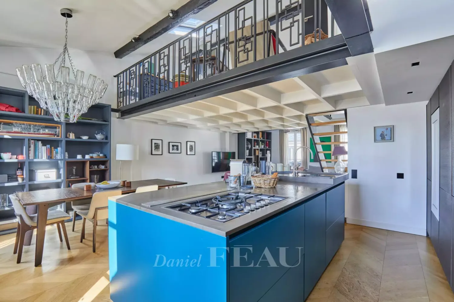 3 غرف نوم منزل ذو طابقين في Paris, France رقم 127590