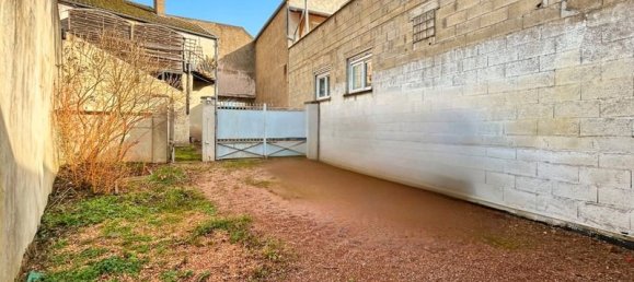 4 bedrooms Apartment in Le Creusot, France No. 205106 15