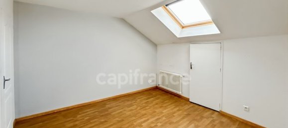 4 bedrooms Apartment in Le Creusot, France No. 205106 13