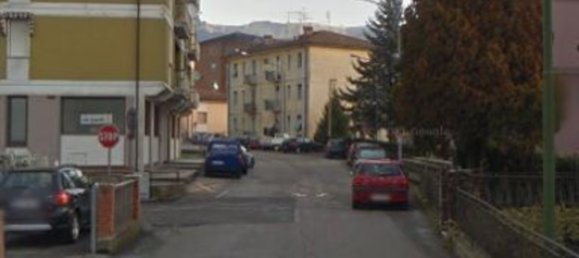 5 rooms Apartment in Villafranca in Lunigiana, Italy No. 49133 2