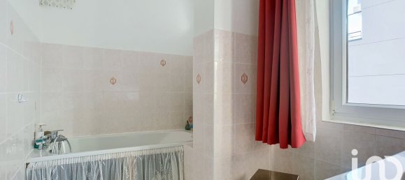 Apartamento de 3 dormitorios en Suresnes, France No. 316786 11