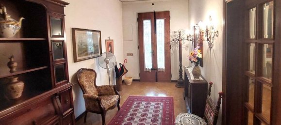 6 chambres Maison à Prato, Italy No. 352599 4