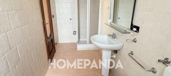 Apartamento de 3 habitaciónes en Turin, Italy No. 104608 21