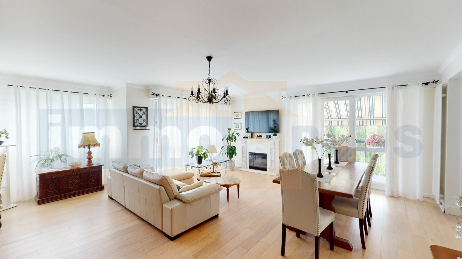 Apartamento de 3 dormitorios en Bois-d'Arcy, France No. 185992