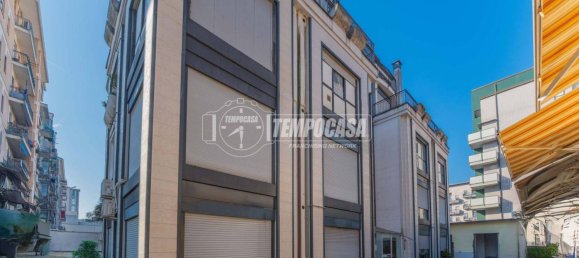 1 bedroom Apartment in Milan, Italy No. 319915 16