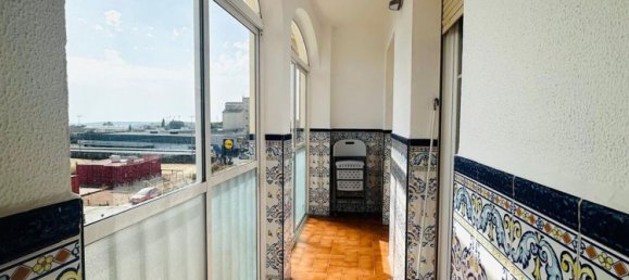 3 bedrooms Apartment in Cordoba, Spain No. 152423 3