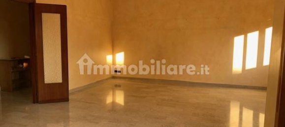 2 Schlafzimmer Villa in Senago, Italy, Nr. 327600 14