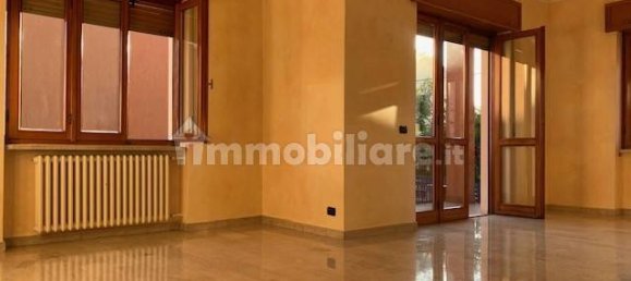 2 Schlafzimmer Villa in Senago, Italy, Nr. 327600 12