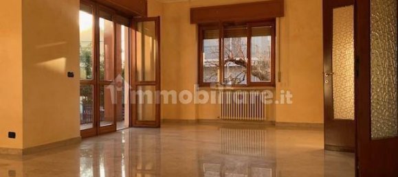 2 Schlafzimmer Villa in Senago, Italy, Nr. 327600 13