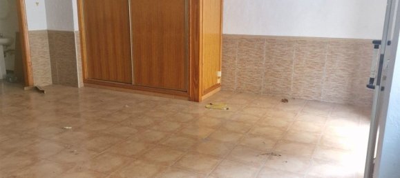 65m² Commercial property in Alicante, Spain No. 84088 12