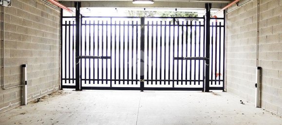 1 room Garage in Pomigliano d'Arco, Italy No. 1937 14