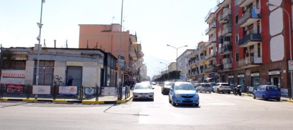 1 room Garage in Pomigliano d'Arco, Italy No. 1937 6