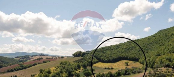 28631m² Land in Apiro, Italy No. 356208 4