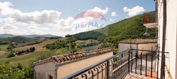 28631m² Land in Apiro, Italy No. 356208 3
