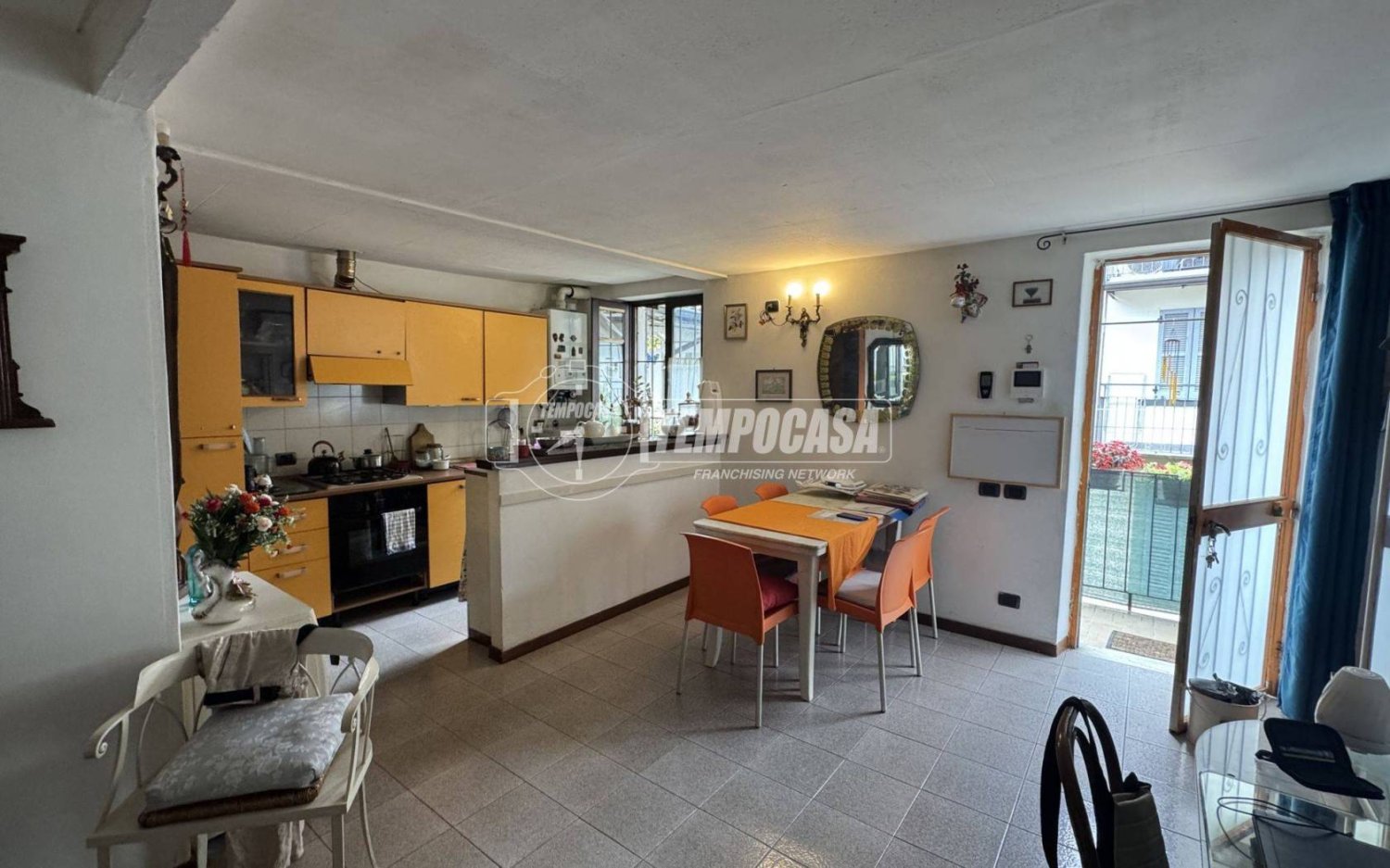 1 غرف نوم شقة في Bergamo, Italy رقم 302639