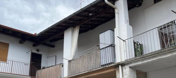 4غرفة شقة في Sumirago, Italy رقم 182600 21