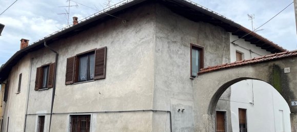 4غرفة شقة في Sumirago, Italy رقم 182600 7