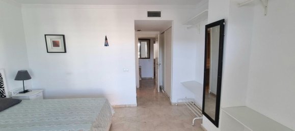 Apartamento de 2 dormitorios en Marbella, Spain No. 44963 7