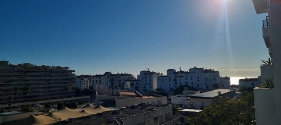 Apartamento de 2 dormitorios en Marbella, Spain No. 44963 18