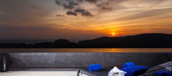 3 bedrooms Condo in Phuket, Thailand No. 62641 3