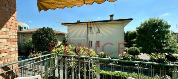 Villa de 3 dormitorios en Montebelluna, Italy No. 323275 34