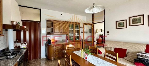 Villa de 3 dormitorios en Montebelluna, Italy No. 323275 11