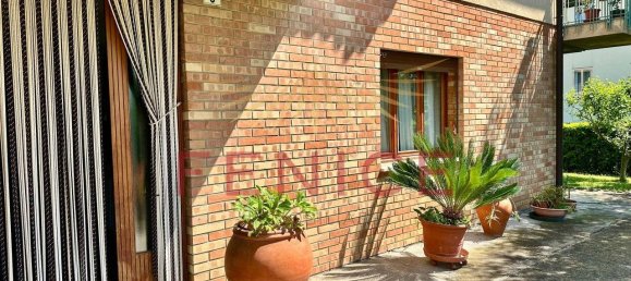 Villa de 3 dormitorios en Montebelluna, Italy No. 323275 36