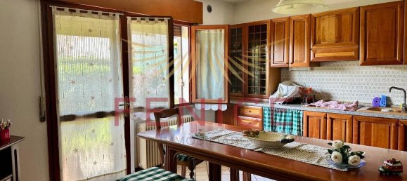 Villa de 3 dormitorios en Montebelluna, Italy No. 323275 12