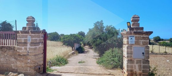 2-salle Terrain à Polignano a Mare, Italy No. 29393 3