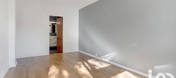 3 bedrooms Apartment in Yvelines, France No. 331319 9