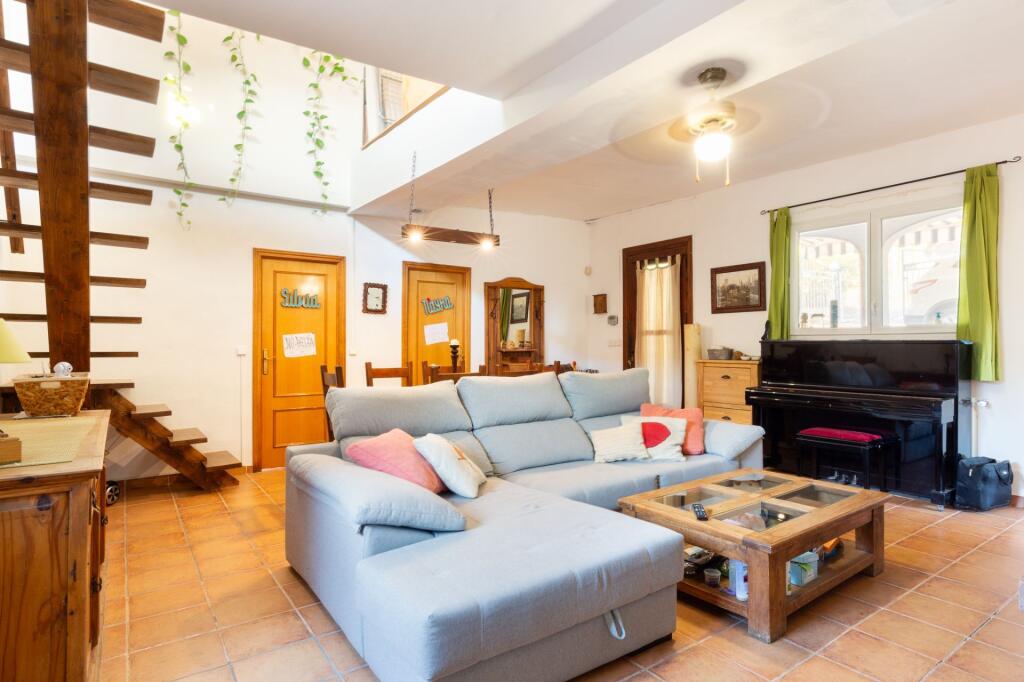 5 غرف نوم فيلا في Valencia, Spain رقم 205506