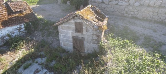 2 bedrooms House in Marco de Canaveses, Portugal No. 25823 10