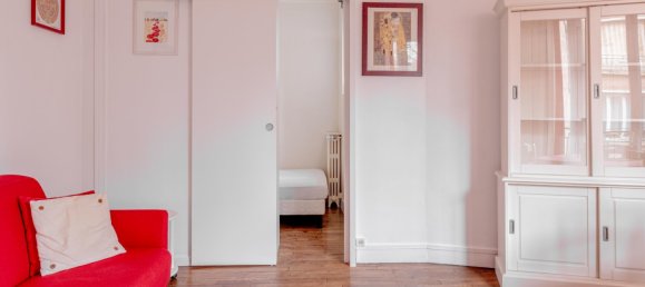 Apartamento de 1 dormitorio en Paris, France No. 170255 5