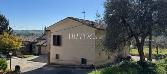 7 rooms Castles in Arcevia, Italy No. 8818 6