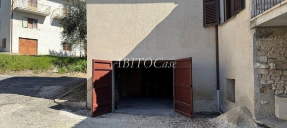 7 rooms Castles in Arcevia, Italy No. 8818 11