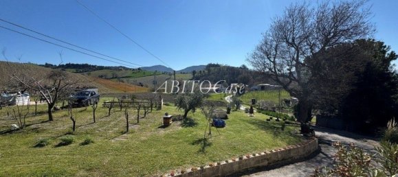 7 rooms Castles in Arcevia, Italy No. 8818 14