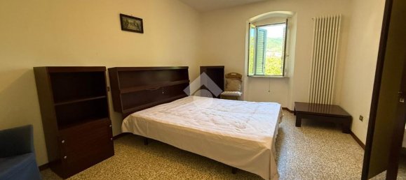 Дом с 4 спальнями в Скеджа э Пашелупо, Италия № 272088 16