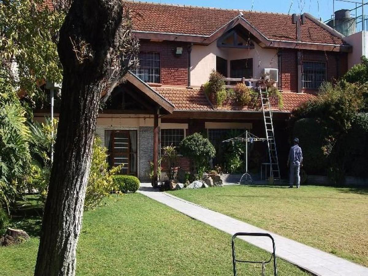 5 Schlafzimmer Haus in Hurlingham, Argentina, Nr. 99419