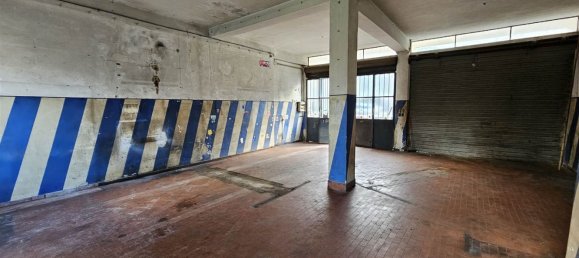 87m² Commercial property in San Severino Marche, Italy No. 87450 6