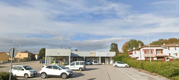 Коммерческая недвижимость 1450м² в Трезиньяна, Италия № 376339 2