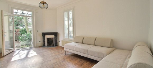 Apartamento de 2 dormitorios en La Garenne-Colombes, France No. 171970 9