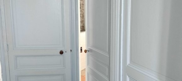 2 bedrooms House in Tours, France No. 86136 5