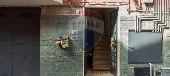 2 bedrooms Apartment in Catania, Italy No. 138015 3