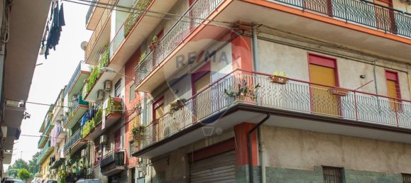 2 bedrooms Apartment in Catania, Italy No. 138015 2