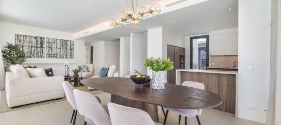 6 bedrooms Villa in Marbella, Spain No. 104326 10