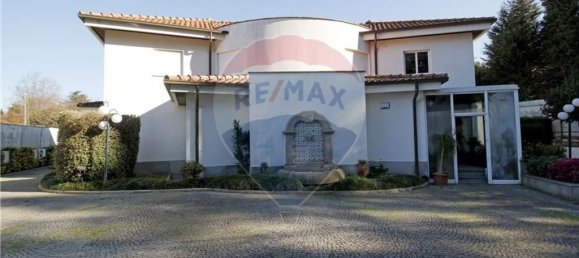 7 غرف نوم فيلا في Maia, Portugal رقم 36699 4